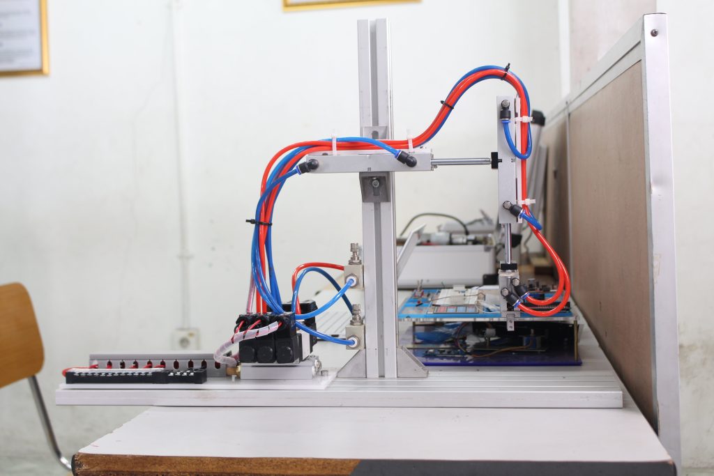 Laboratorium Produksi – Pascasarjana Politeknik Manufaktur Bandung